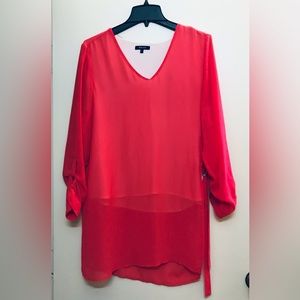 Vibrant Coral 🪸 & White V-Neck Side Slit Tunic Top